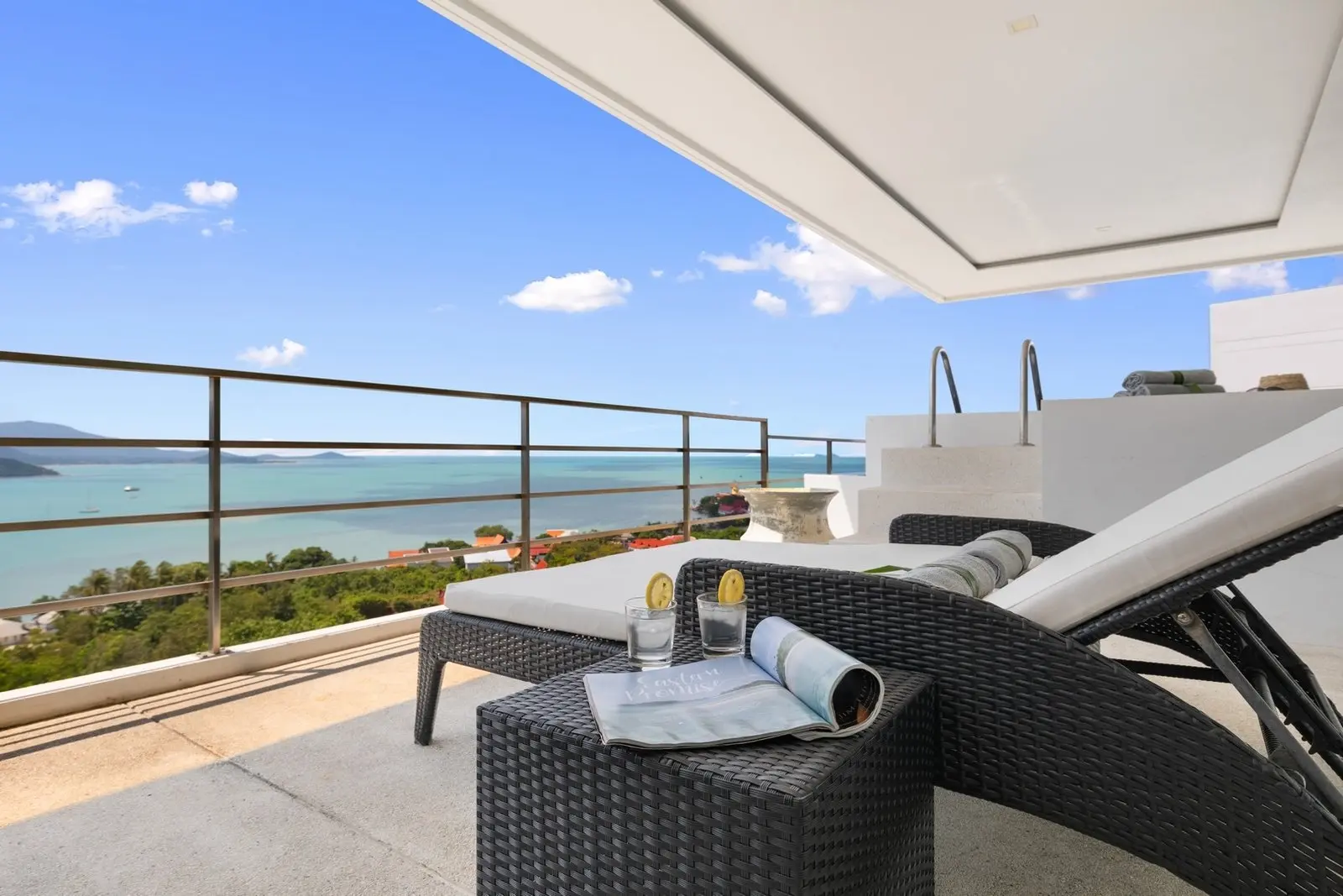 Penthouse de 3 chambres avec vue sur la mer Q3 à Bangrak Samui