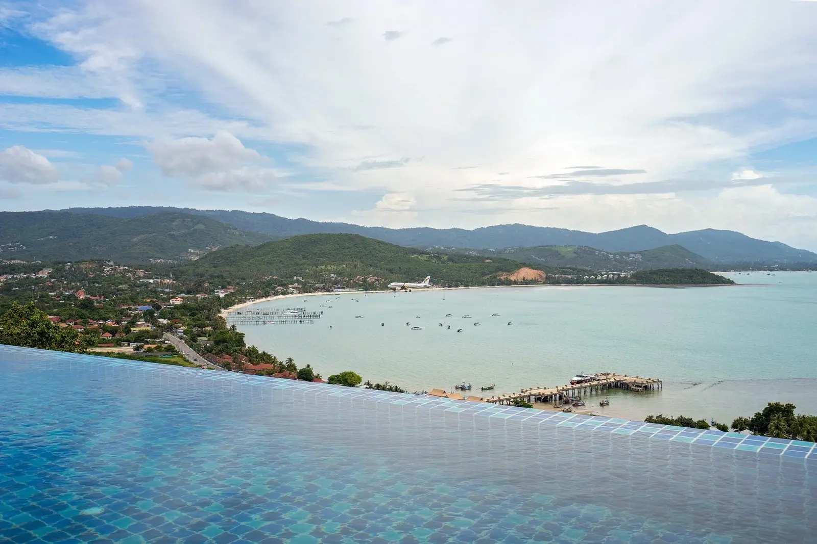 Appartement de 2 chambres avec vue sur le coucher de soleil B à Bangrak Samui