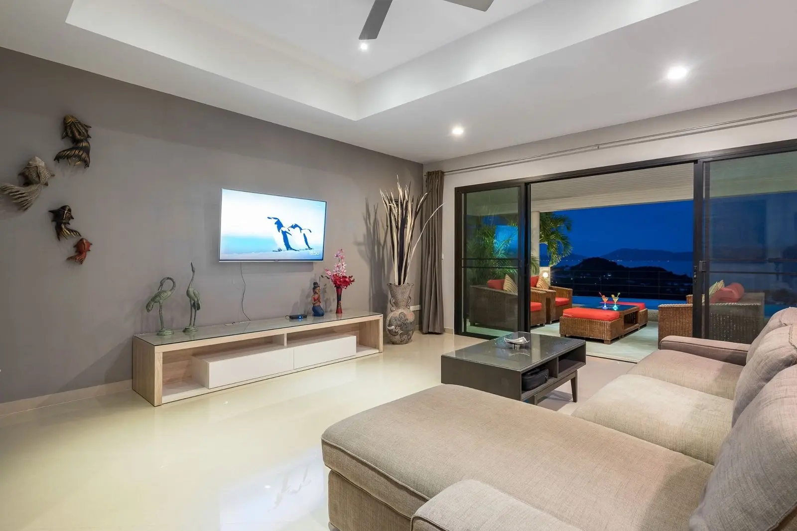 Spacious 4 Bedroom Pool villa Sea in Bophut Hillside