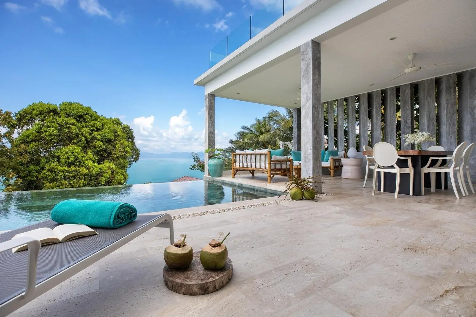 3 Bedroom Luxurious Villa Living with Panoramic Ocean View