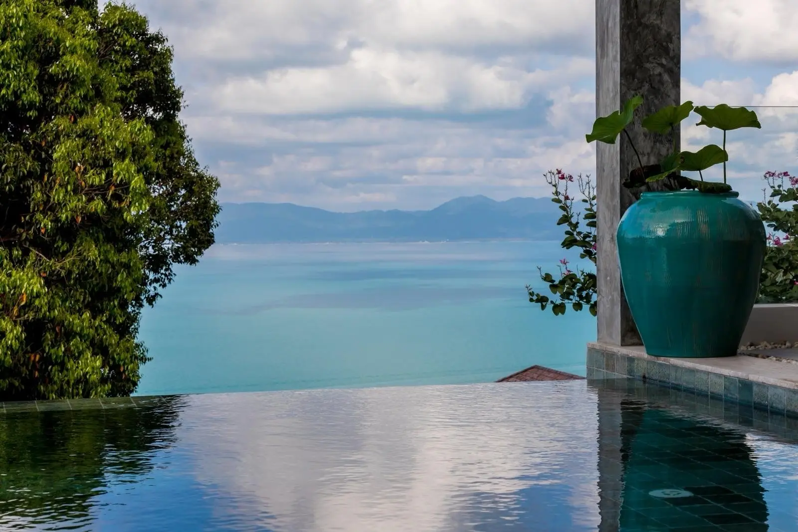 Villa luxueuse de 3 chambres avec vue panoramique sur l'océan