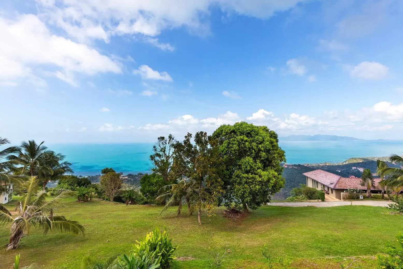 Villa luxueuse de 3 chambres avec vue panoramique sur l'océan