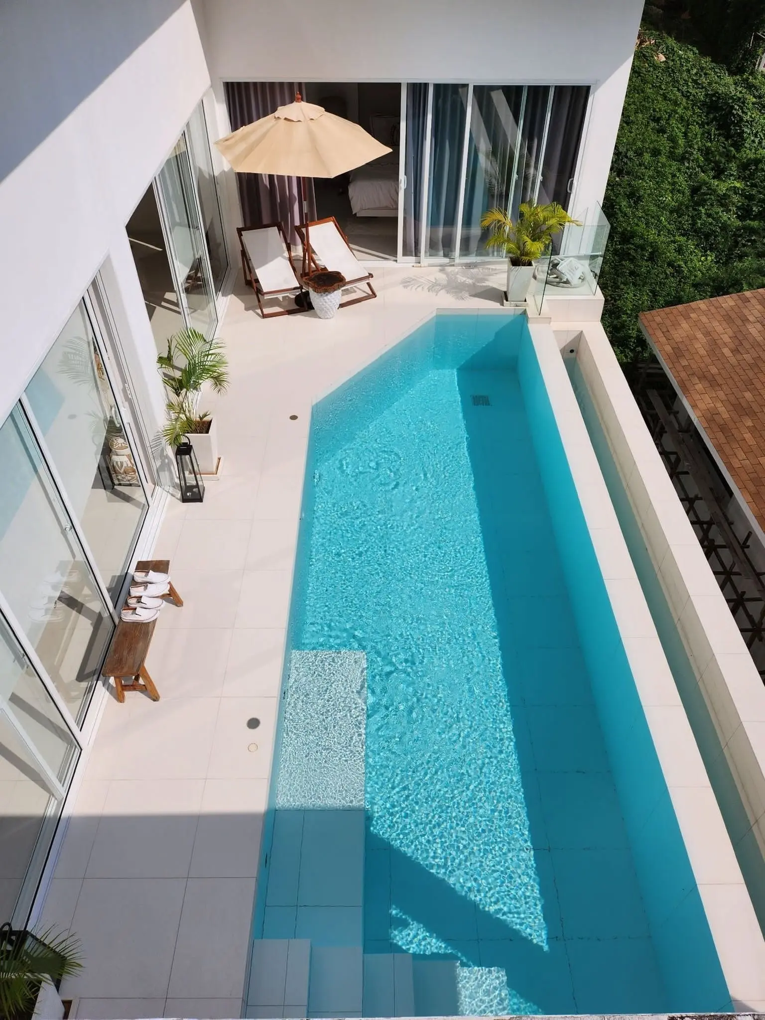 Villa privée avec piscine de 2 chambres à vendre avec meubles sur mesure