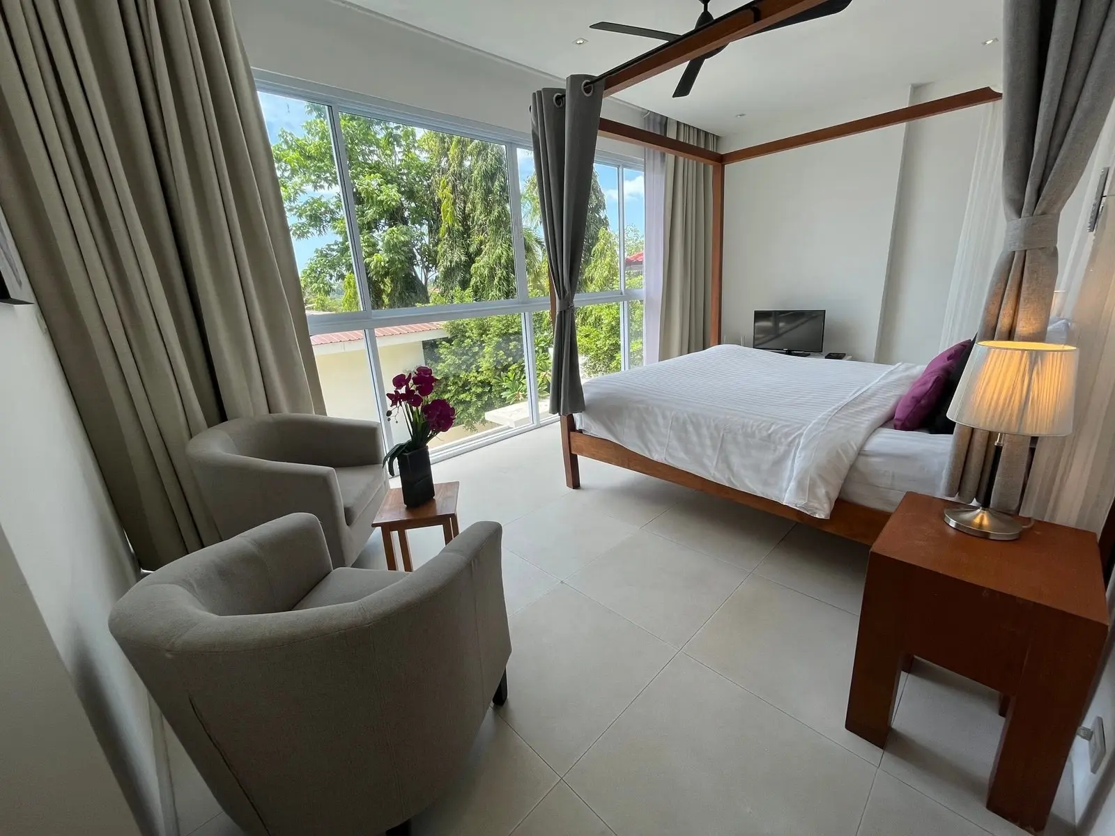 15 Modern Pool Villas Resort Near Choeng Mon Beach