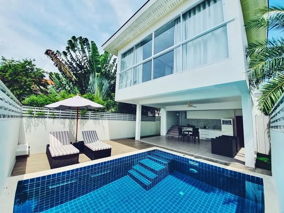 15 Modern Pool Villas Resort Near Choeng Mon Beach