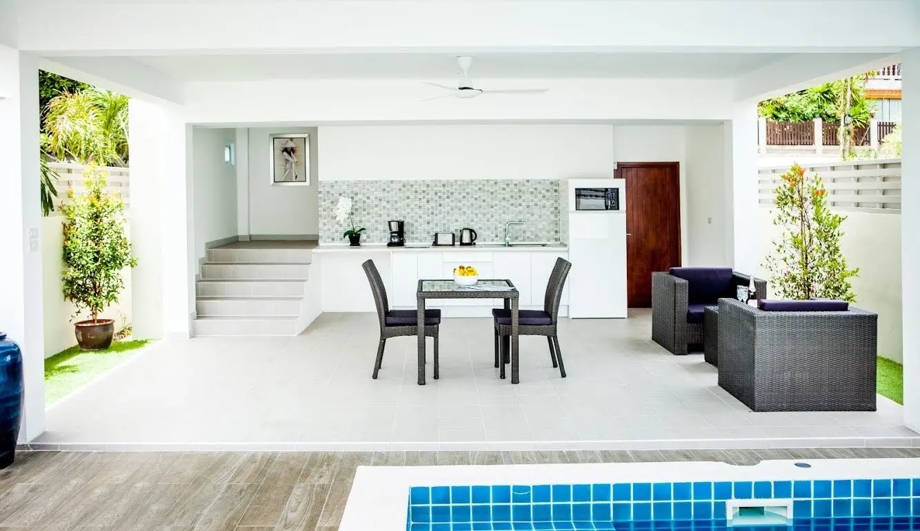 15 Modern Pool Villas Resort Near Choeng Mon Beach