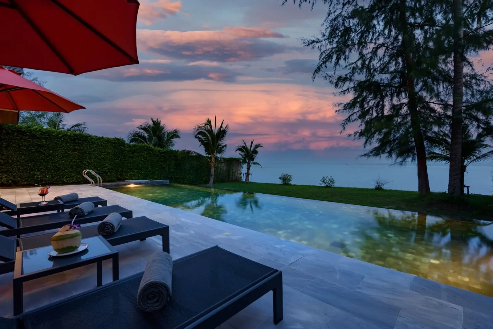 Villa de plage avec piscine de 5 chambres à Bangkao