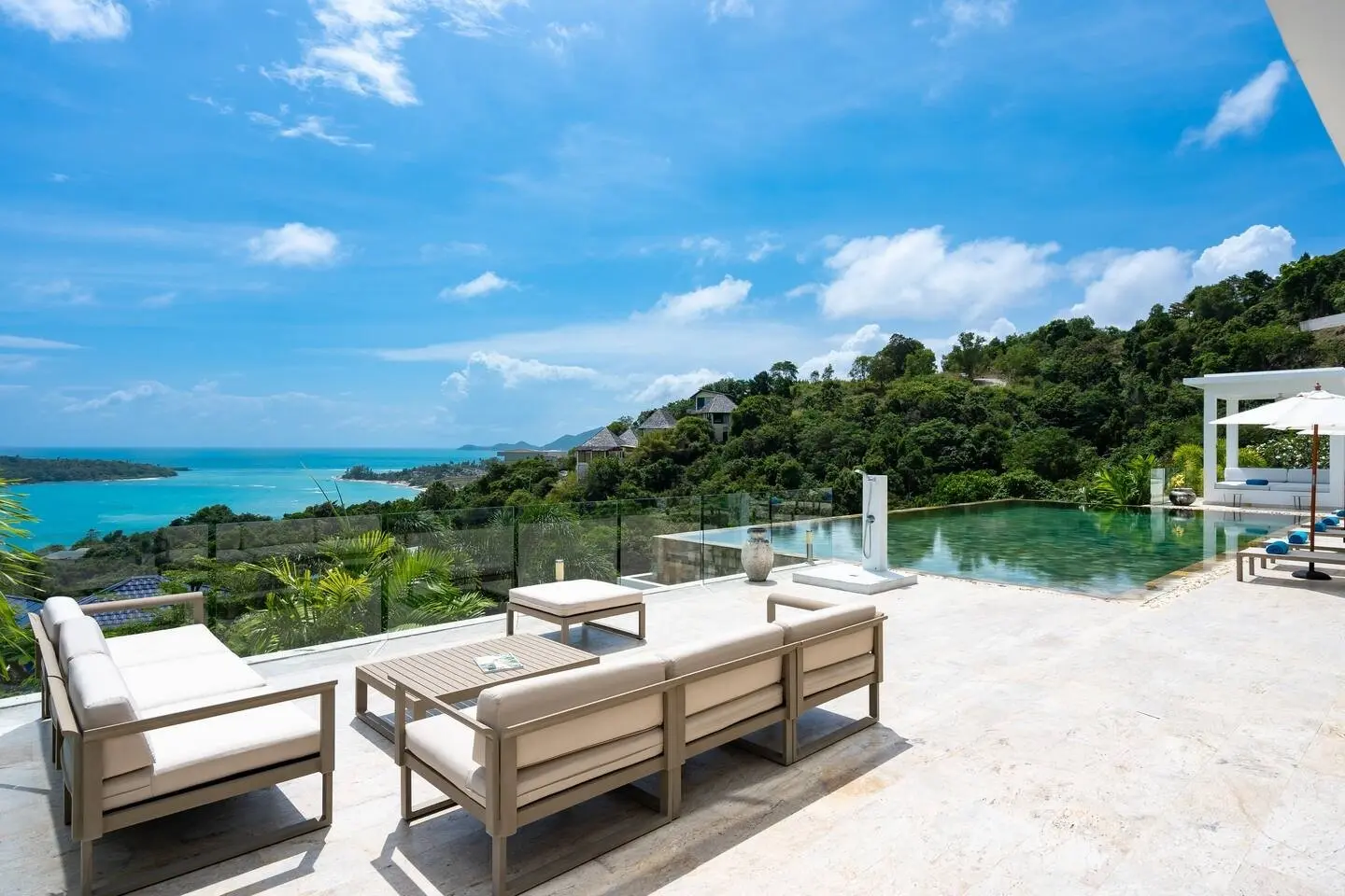 5 Bedroom Sea View Villa for Rent in Choeng Mon