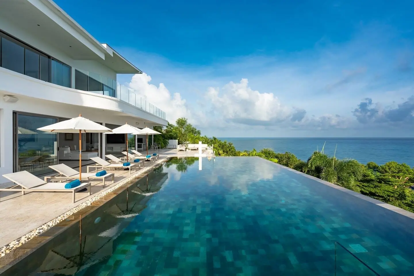 Villa de 5 Chambres avec Vue sur Mer à Louer à Choeng Mon