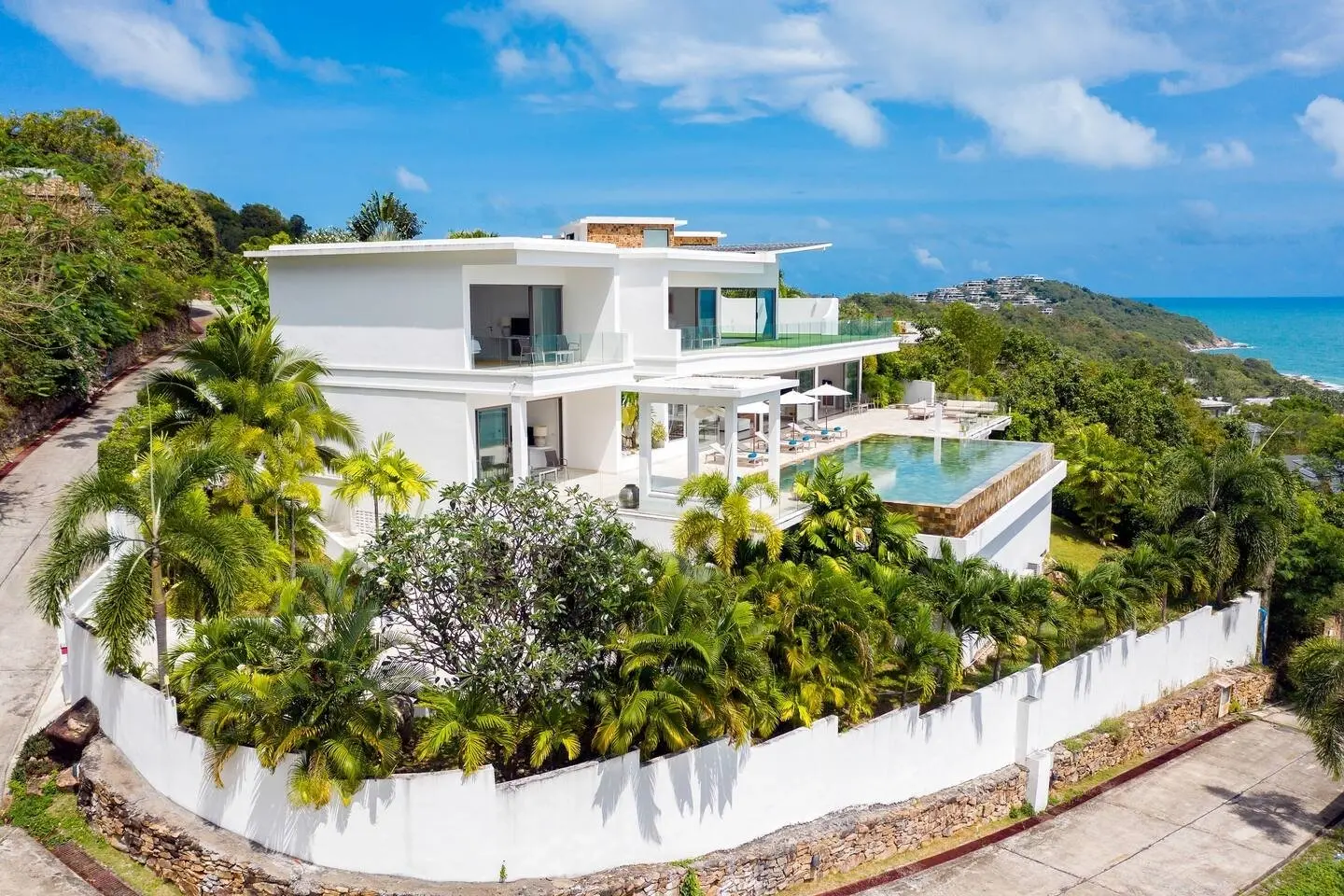 Villa de 5 Chambres avec Vue sur Mer à Louer à Choeng Mon