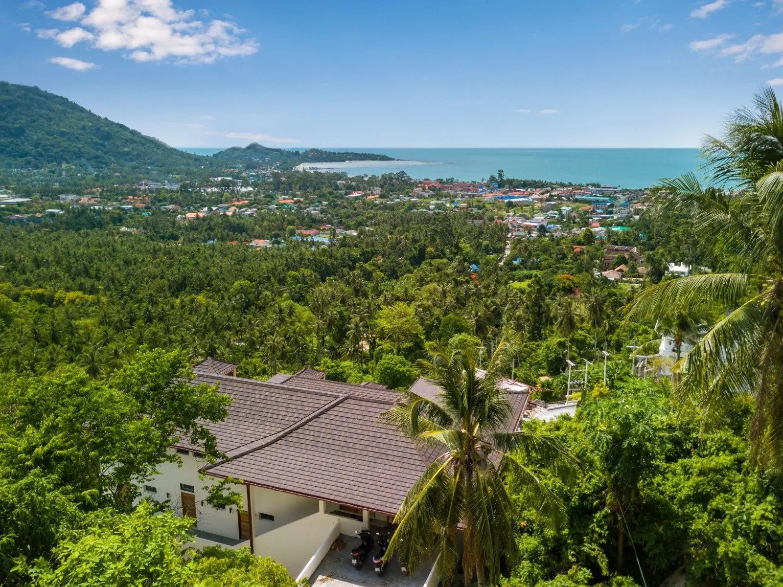 Modern &amp; Exotic Quality Villa+2 Studios for Sale [Lamai]