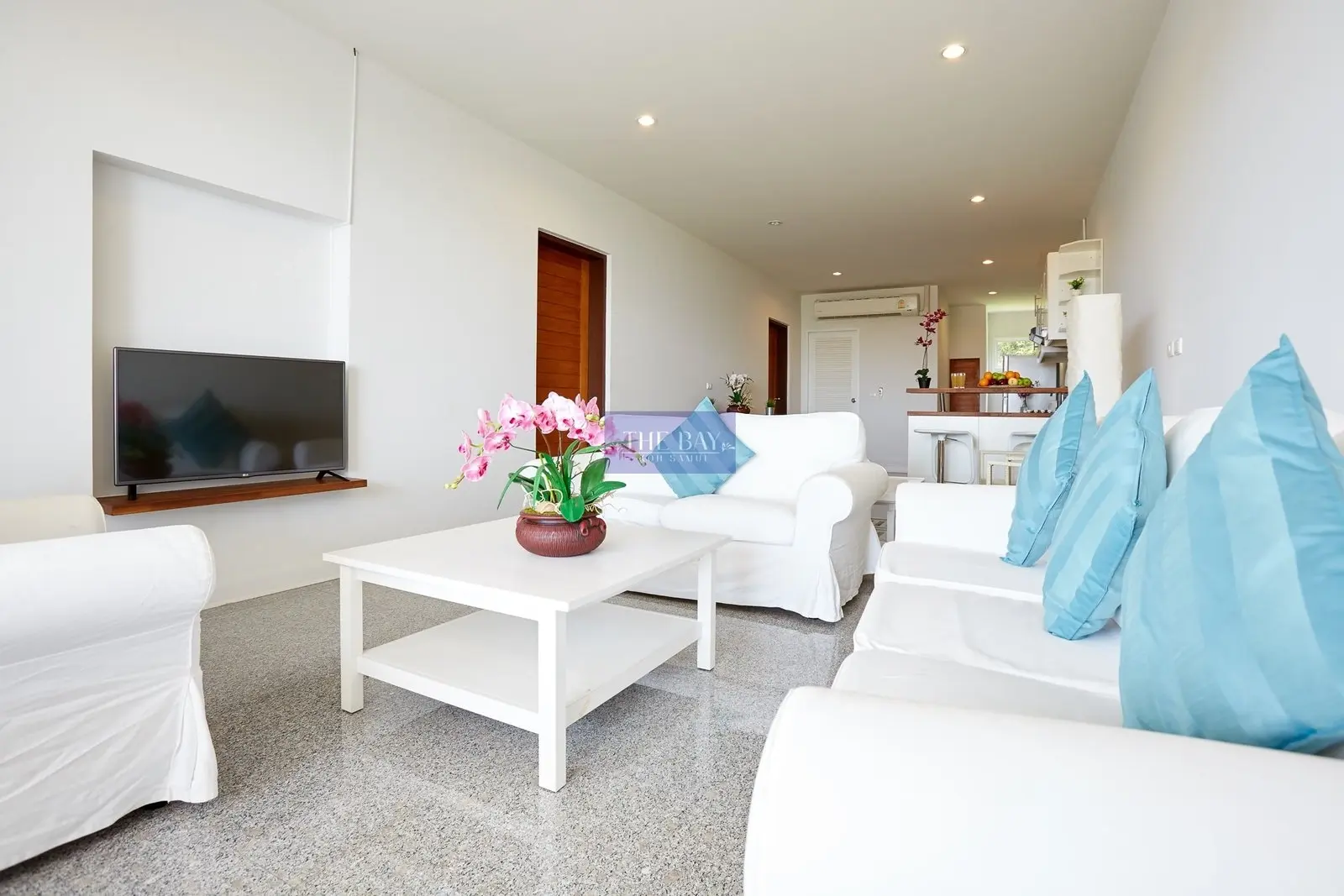 For Sale: Luxurious 2-BR Seaside Condo with Stunning Sea Views in Plaileam, Koh Samui