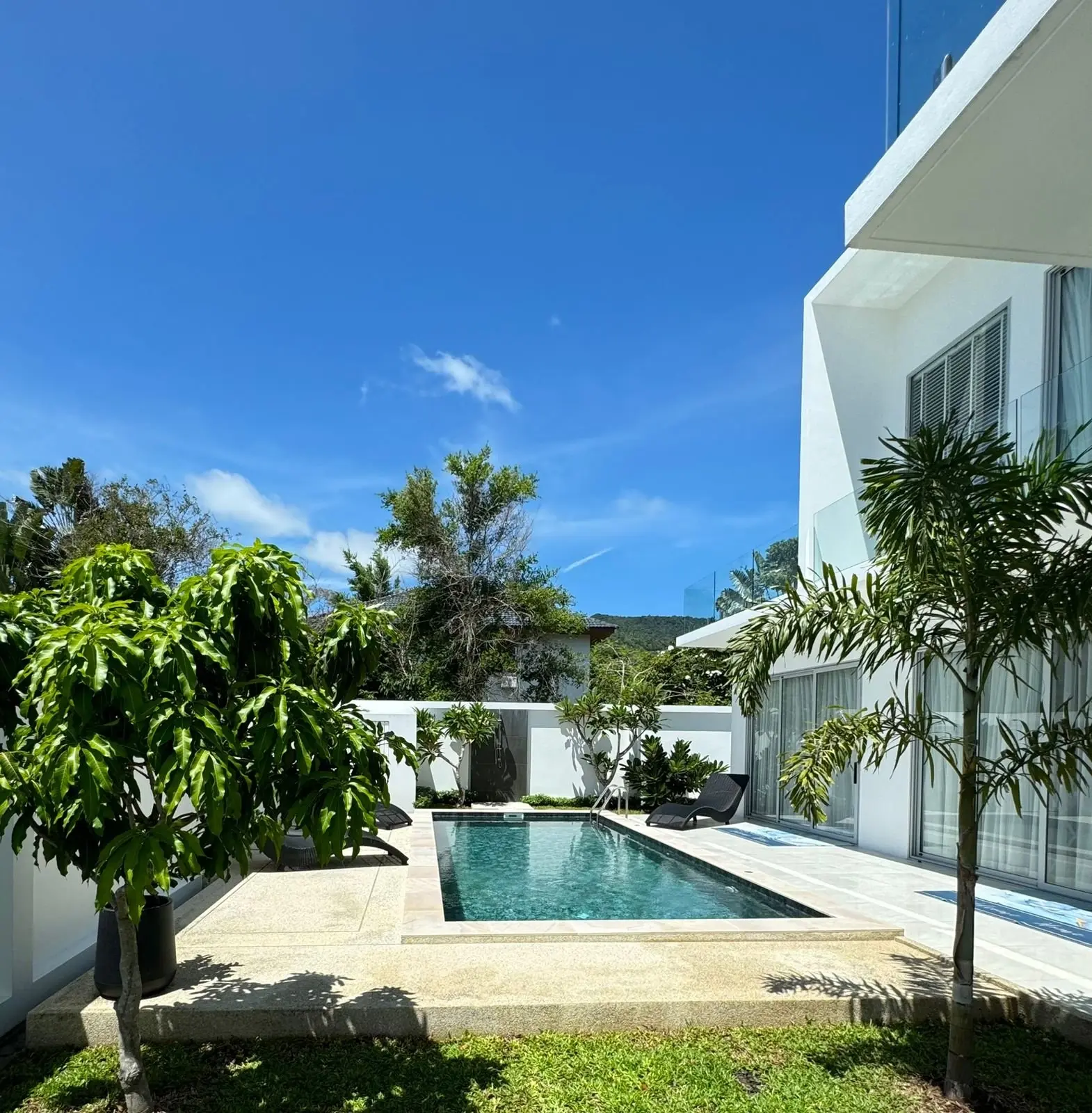 Villa avec piscine de 3 chambres à Ban Tai Koh Samui Propriété à titre libre