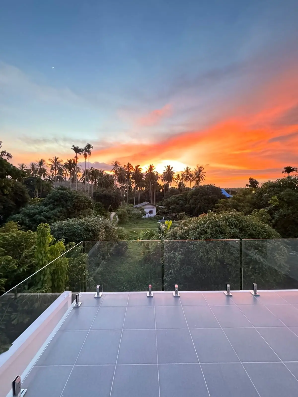 Villa avec piscine de 3 chambres à Ban Tai Koh Samui Propriété à titre libre