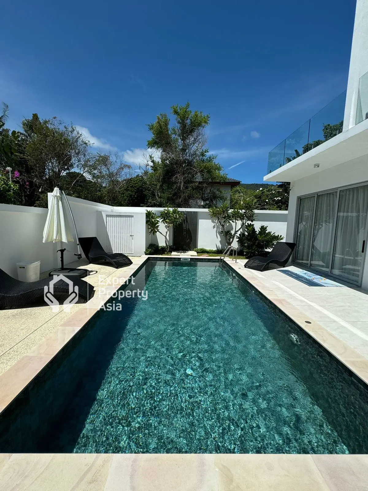 "Modern Two-Storey Villa with Private Pool, Just Steps from Ban Tai Beach"