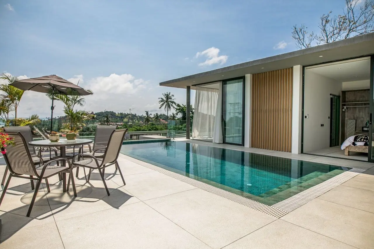 "Elegant 18-Bedroom Villa Retreat with Stunning Sea Views in Koh Samui" 'Freehold"