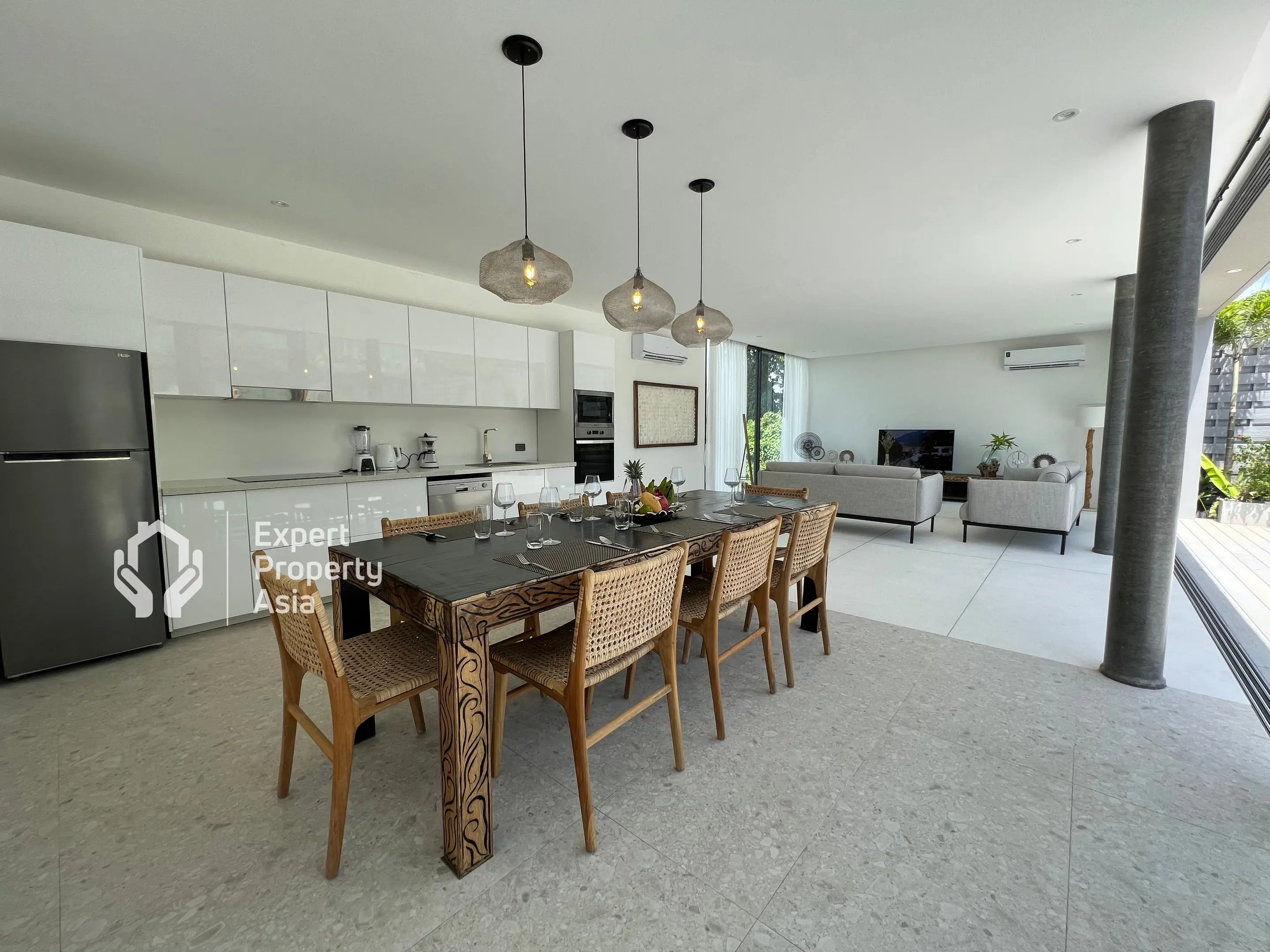 "Luxury Villa Estate for Sale in Choengmon – Prime Beachside Investment in Koh Samui"