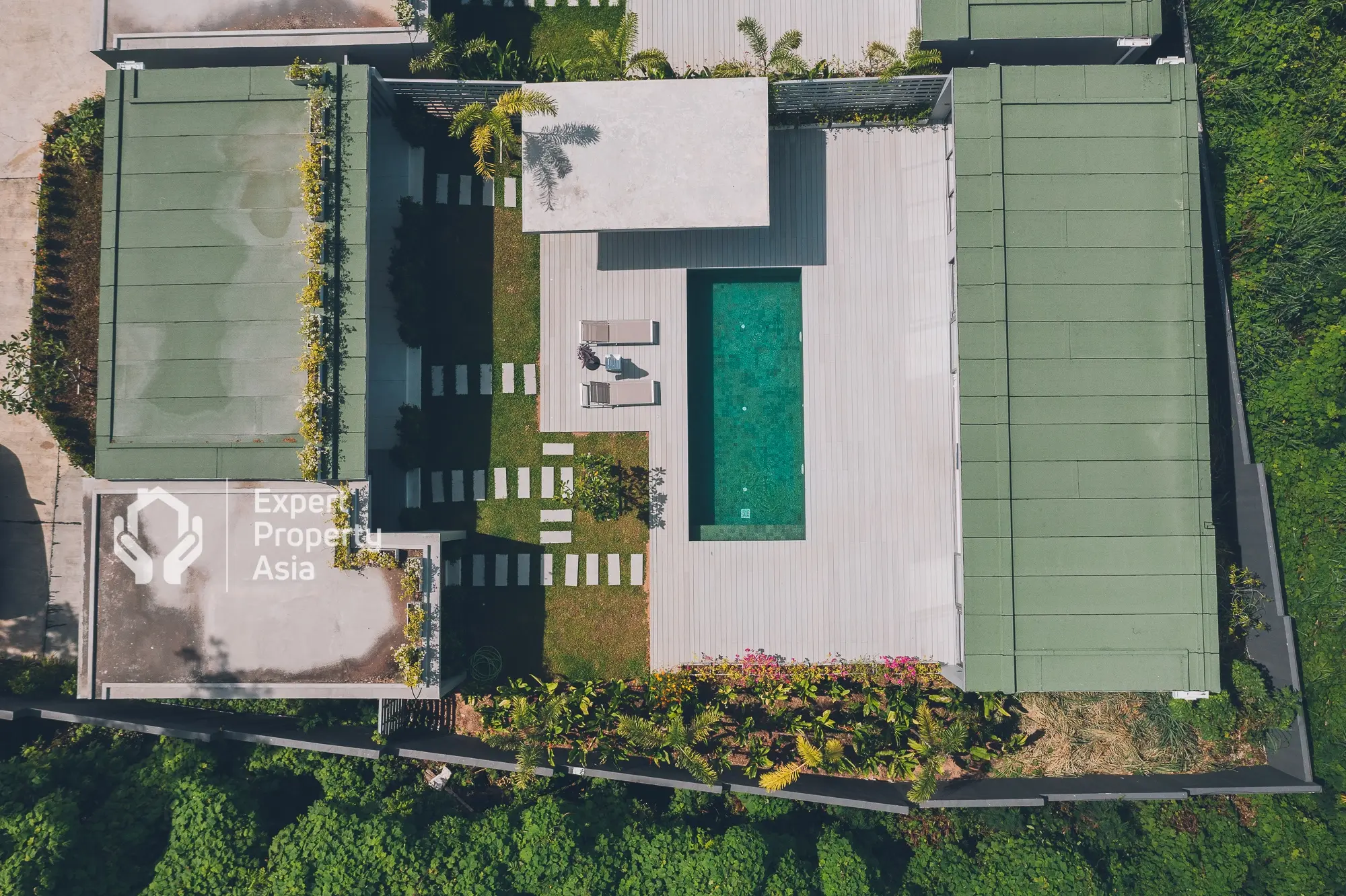 "Luxury Villa Estate for Sale in Choengmon – Prime Beachside Investment in Koh Samui"