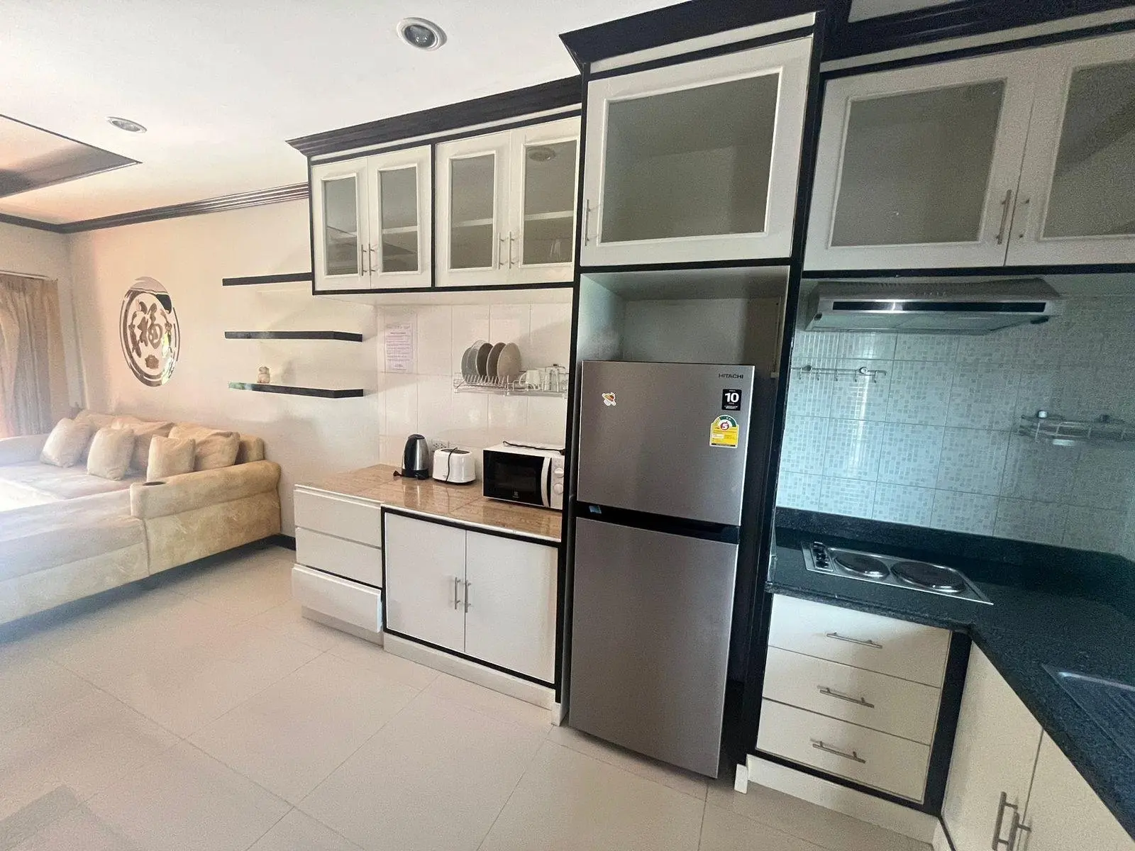 Charming 1-Bedroom Condominium FOREIGNER QUOTA in Chaweng, Koh Samui " Freehold"