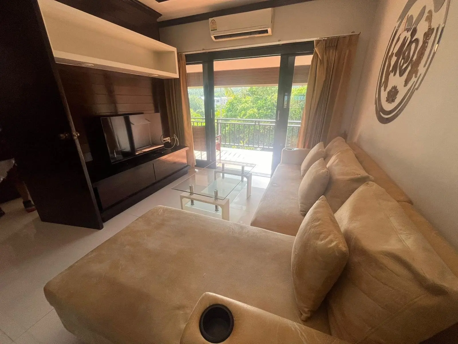 Charming 1-Bedroom Condominium FOREIGNER QUOTA in Chaweng, Koh Samui " Freehold"