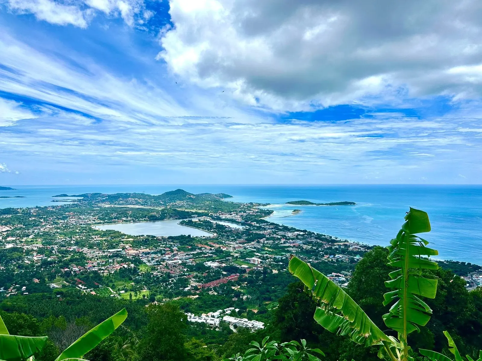 "Opportunité RARE : Parcelle avec vue sur la mer de 3 Rai à Chaweng Noi, Koh Samui"