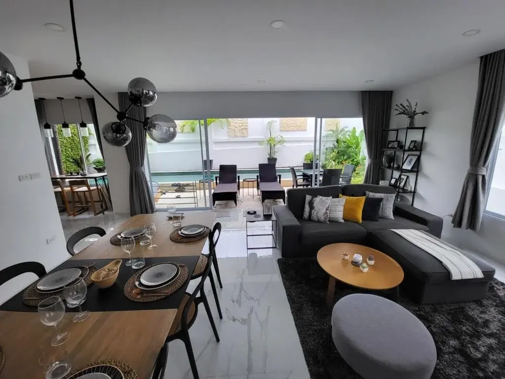 3-Bedroom Detached House with Pool in Bon Kai, Chaweng " Free hold"