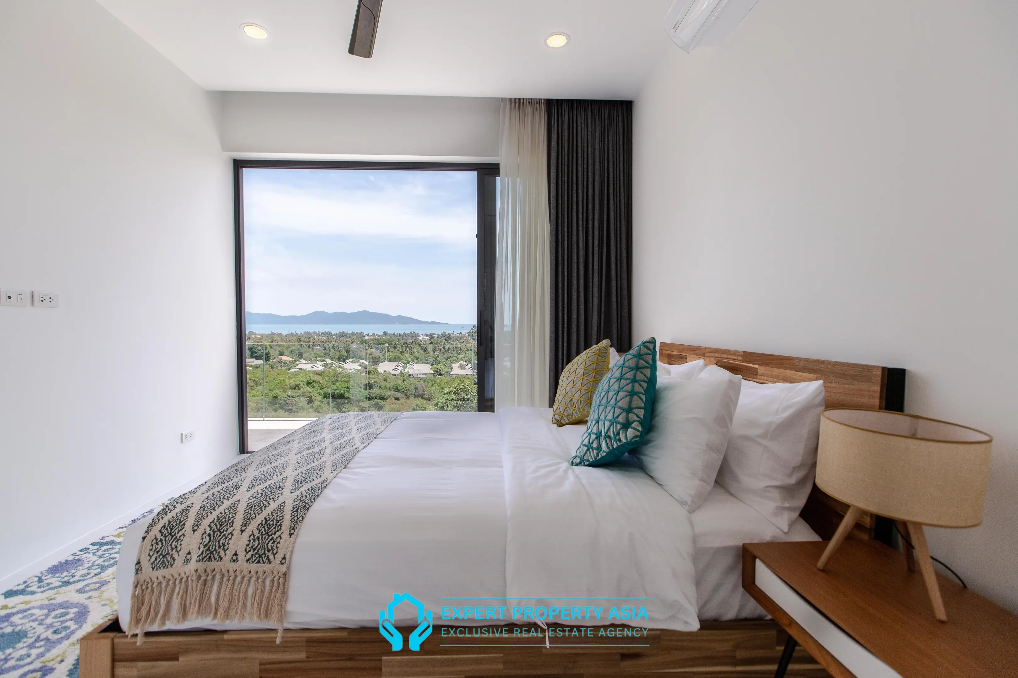 "Panoramic Sea View Villa with Solar Power & Strong Rental Income – Bophut Hills"