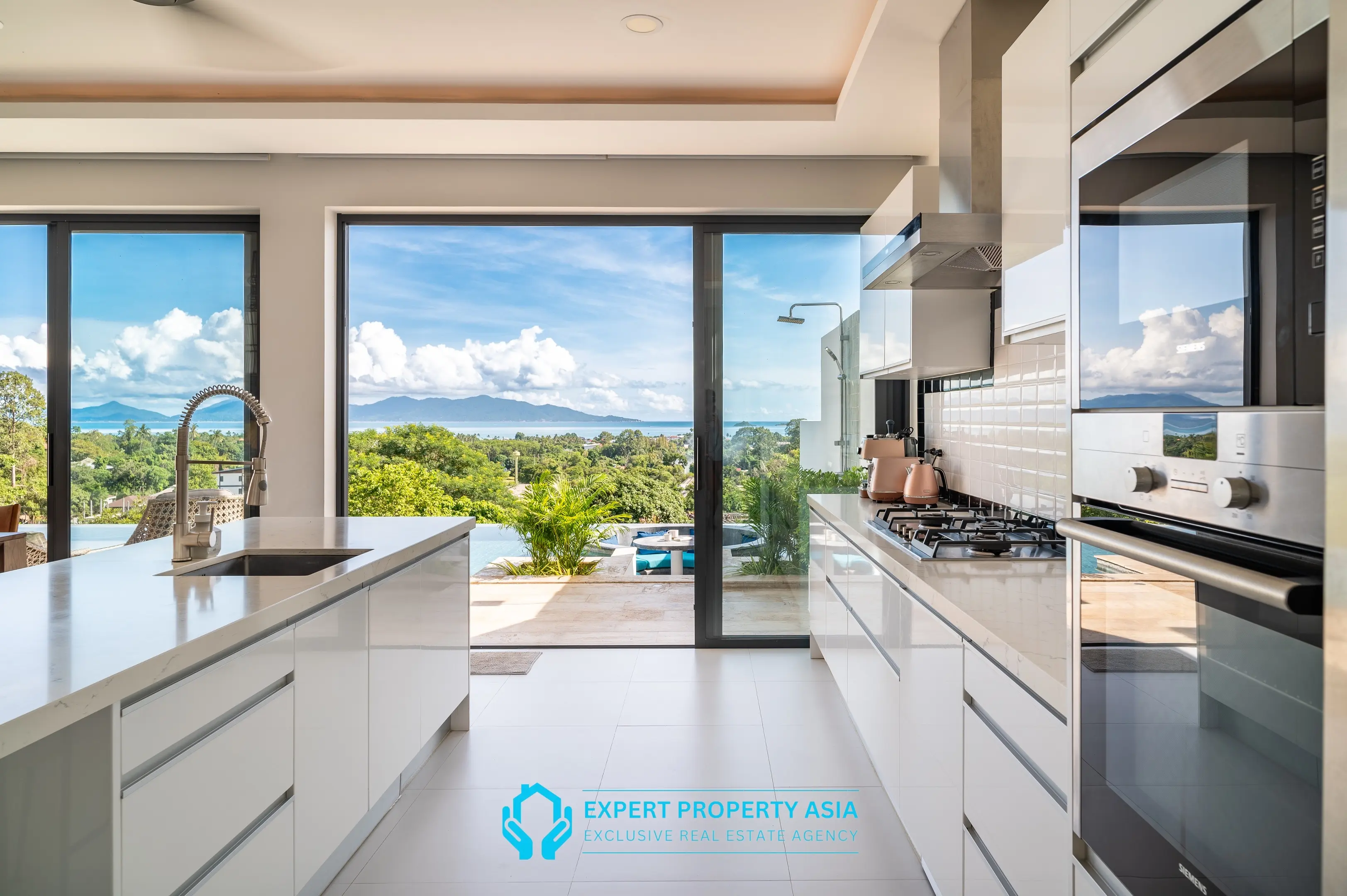 "Panoramic Sea View Villa with Solar Power & Strong Rental Income – Bophut Hills"