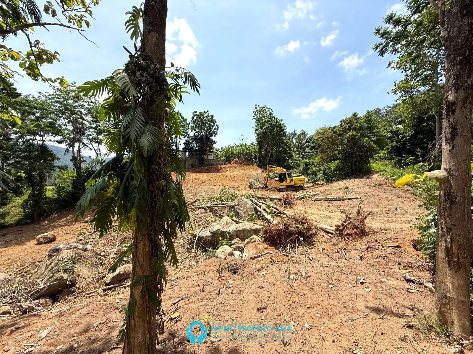"Prime Land for Sale in Lamai – Perfect for Development, Close to Beach & Amenities"
