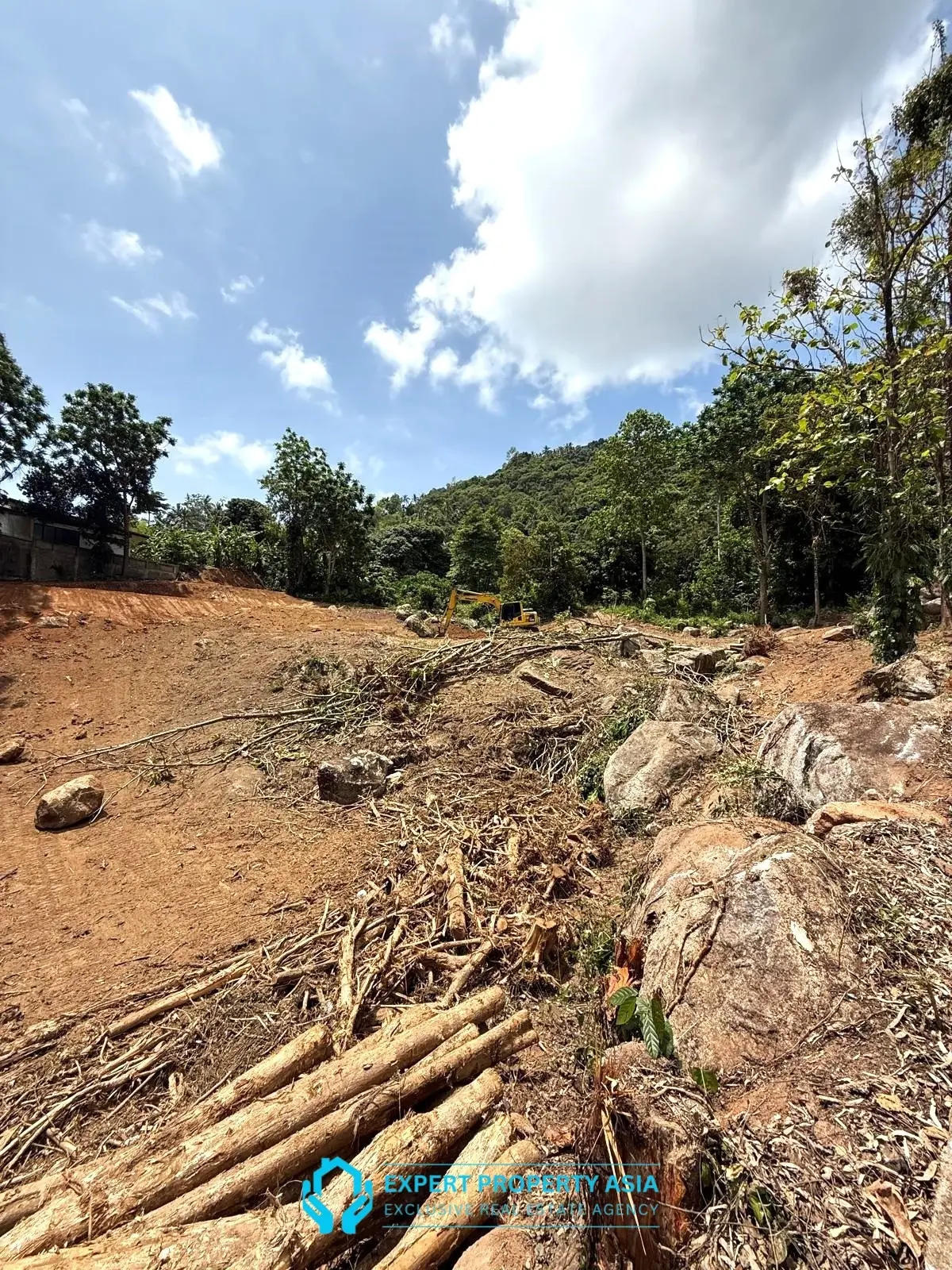 "Prime Land for Sale in Lamai – Perfect for Development, Close to Beach & Amenities"