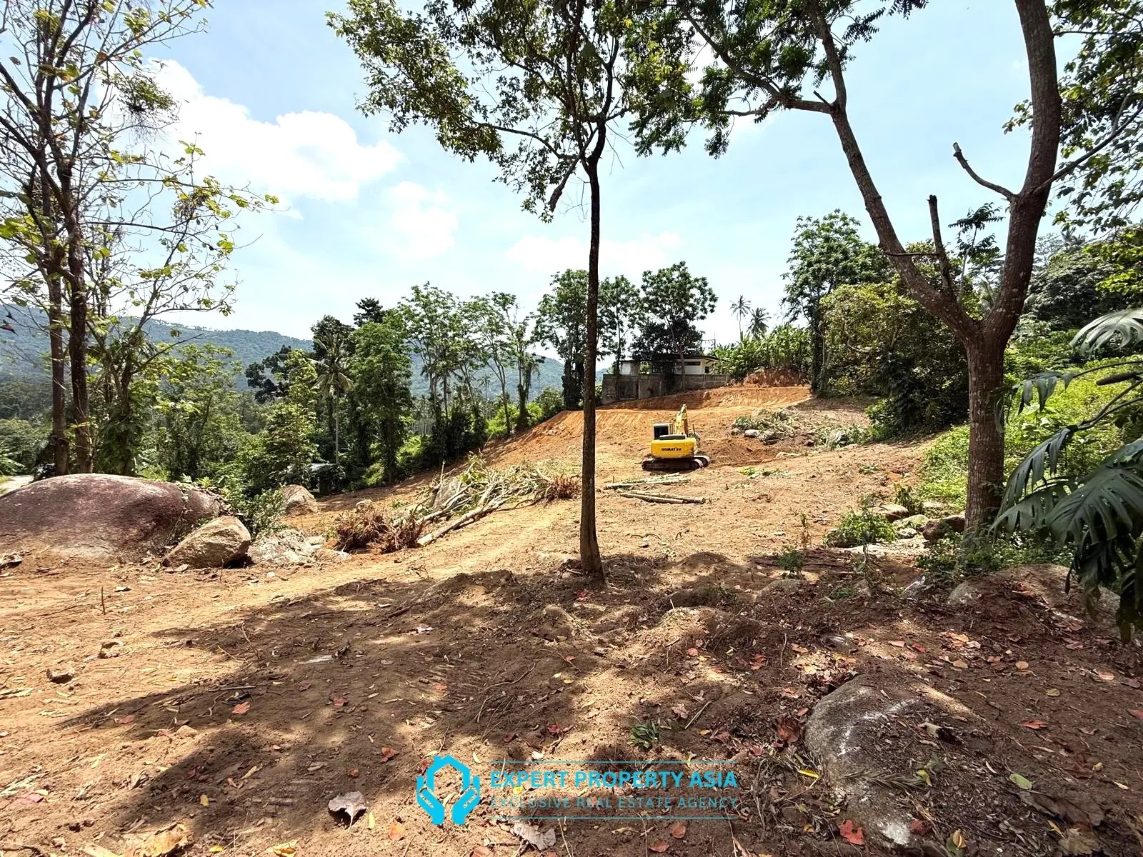 "Prime Land for Sale in Lamai – Perfect for Development, Close to Beach & Amenities"