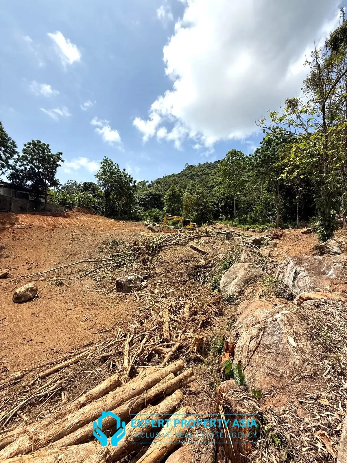"Prime Land for Sale in Lamai – Perfect for Development, Close to Beach & Amenities"