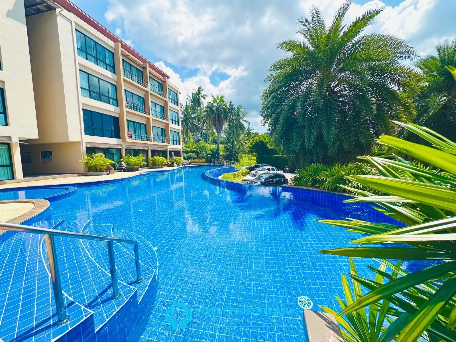 Investor Deal: 1-Bedroom Condo in Maenam with Company Ownership – 2.4M THB