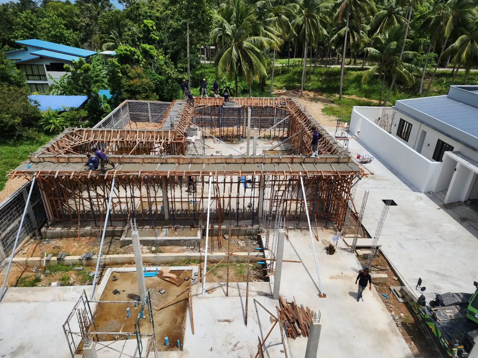 "Villa de luxe de 3 chambres avec piscine à débordement privée à Maenam, Koh Samui" "Propriété libre"