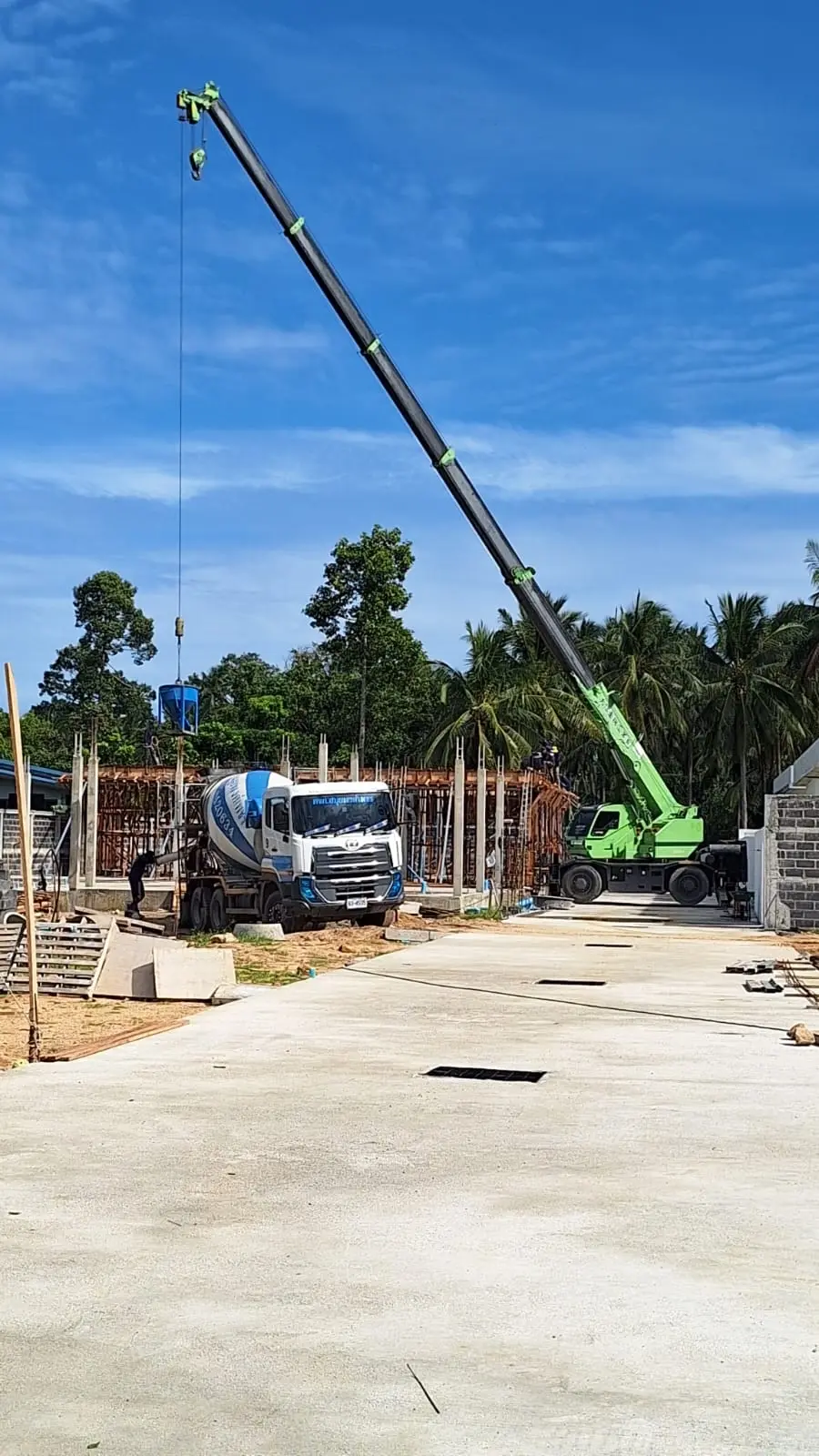 "Villa de luxe de 3 chambres avec piscine à débordement privée à Maenam, Koh Samui" "Propriété libre"