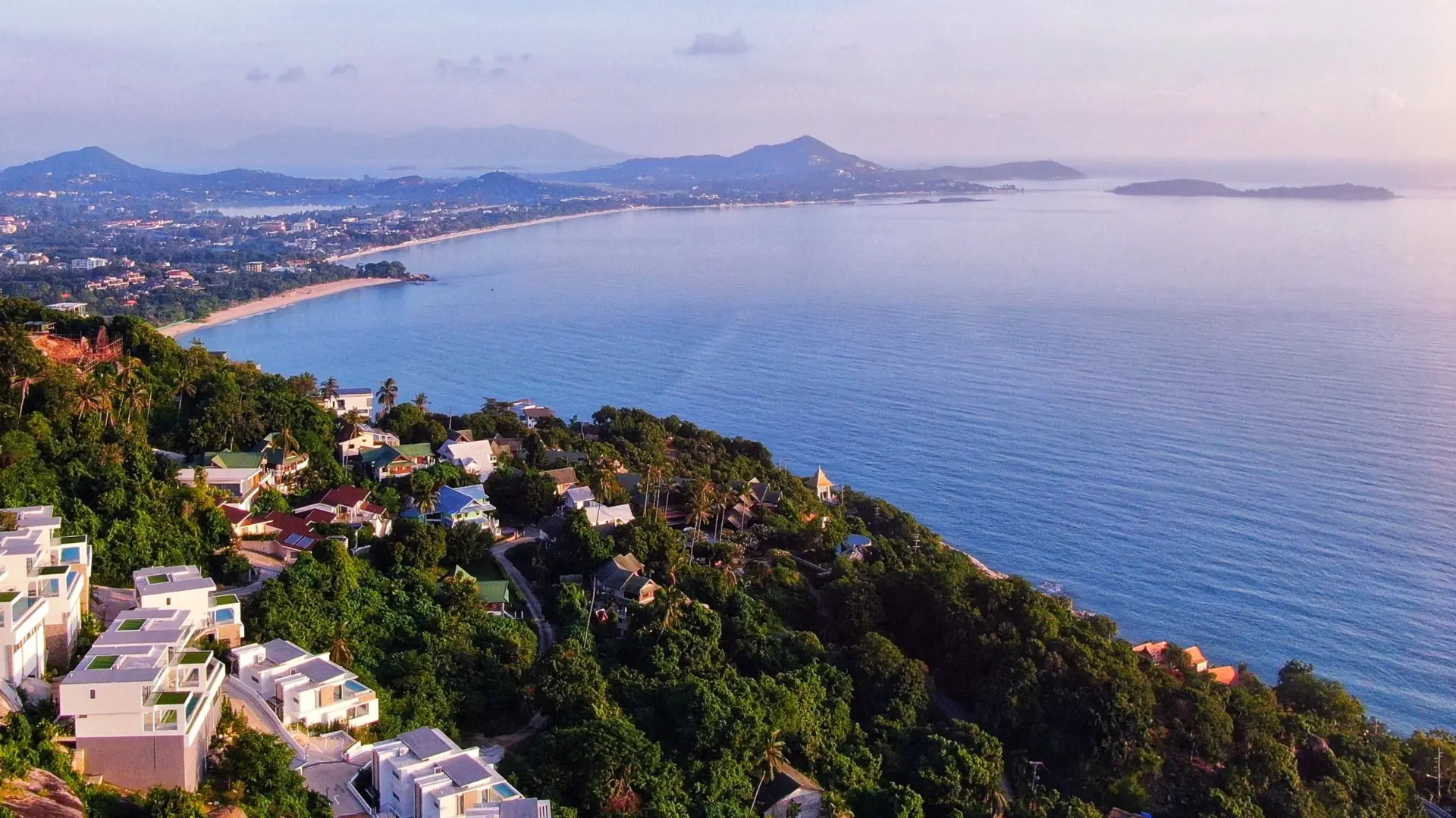 Villa vue mer 3-7 chambres à Bang Por Beach de Koh Samui, une destination de premier choix pour les citoyens globaux exigeants.