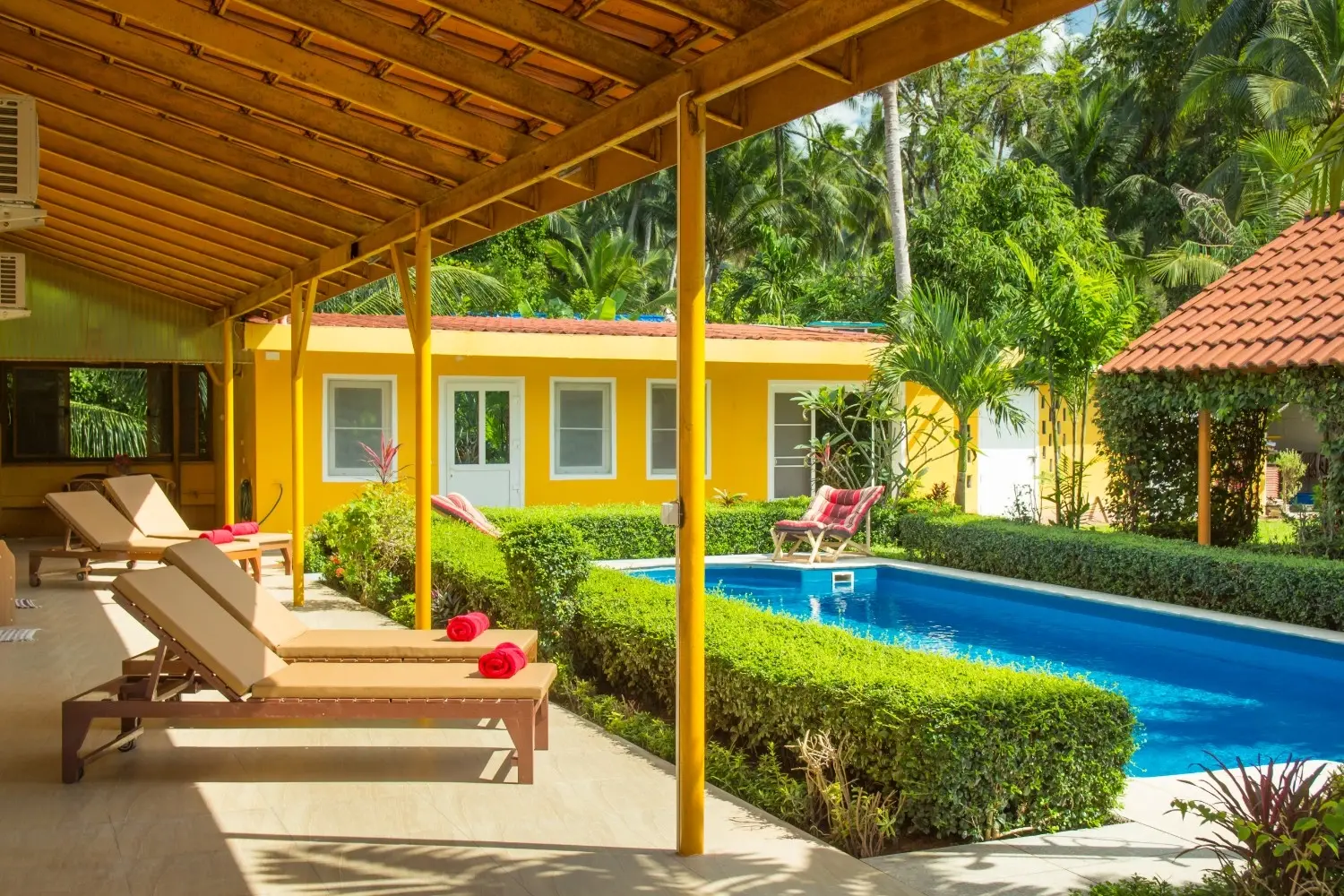 "Villa spacieuse de 5 chambres avec piscine et beau jardin à Nathon, Koh Samui"