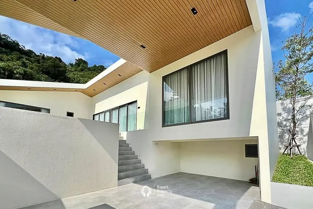 "Modern Luxury Villa with Private Pool and Breathtaking Mountain Views in Maenam"