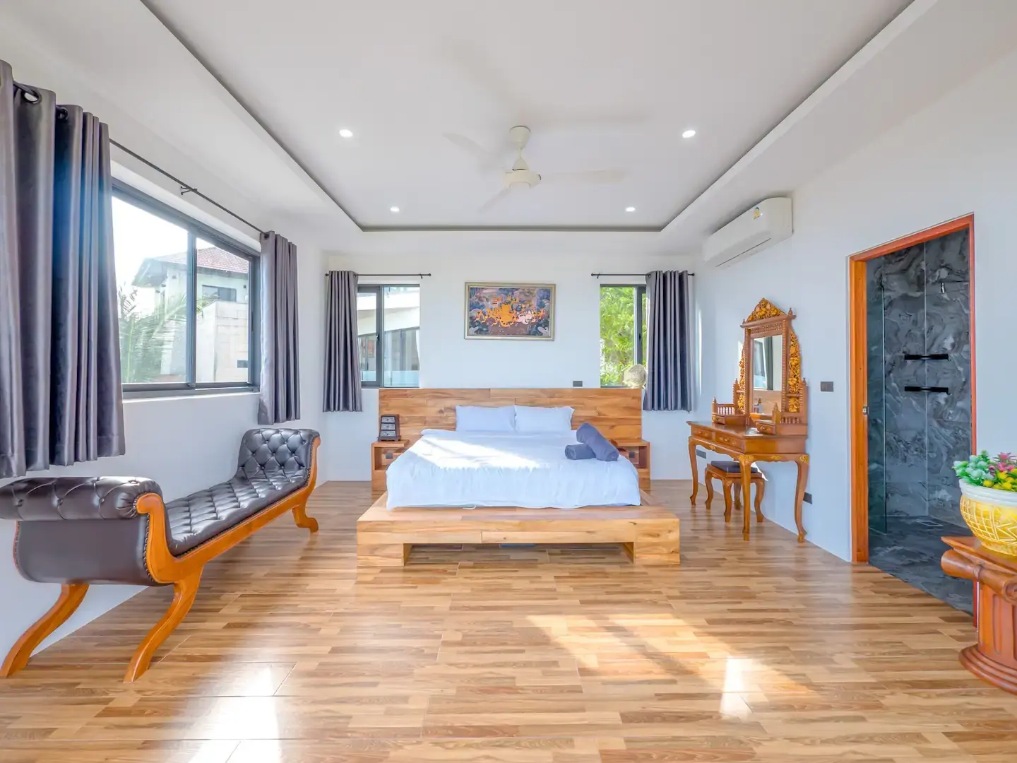 "Freehold Sea View Villas: Spacious Living in Lamai, Koh Samui"