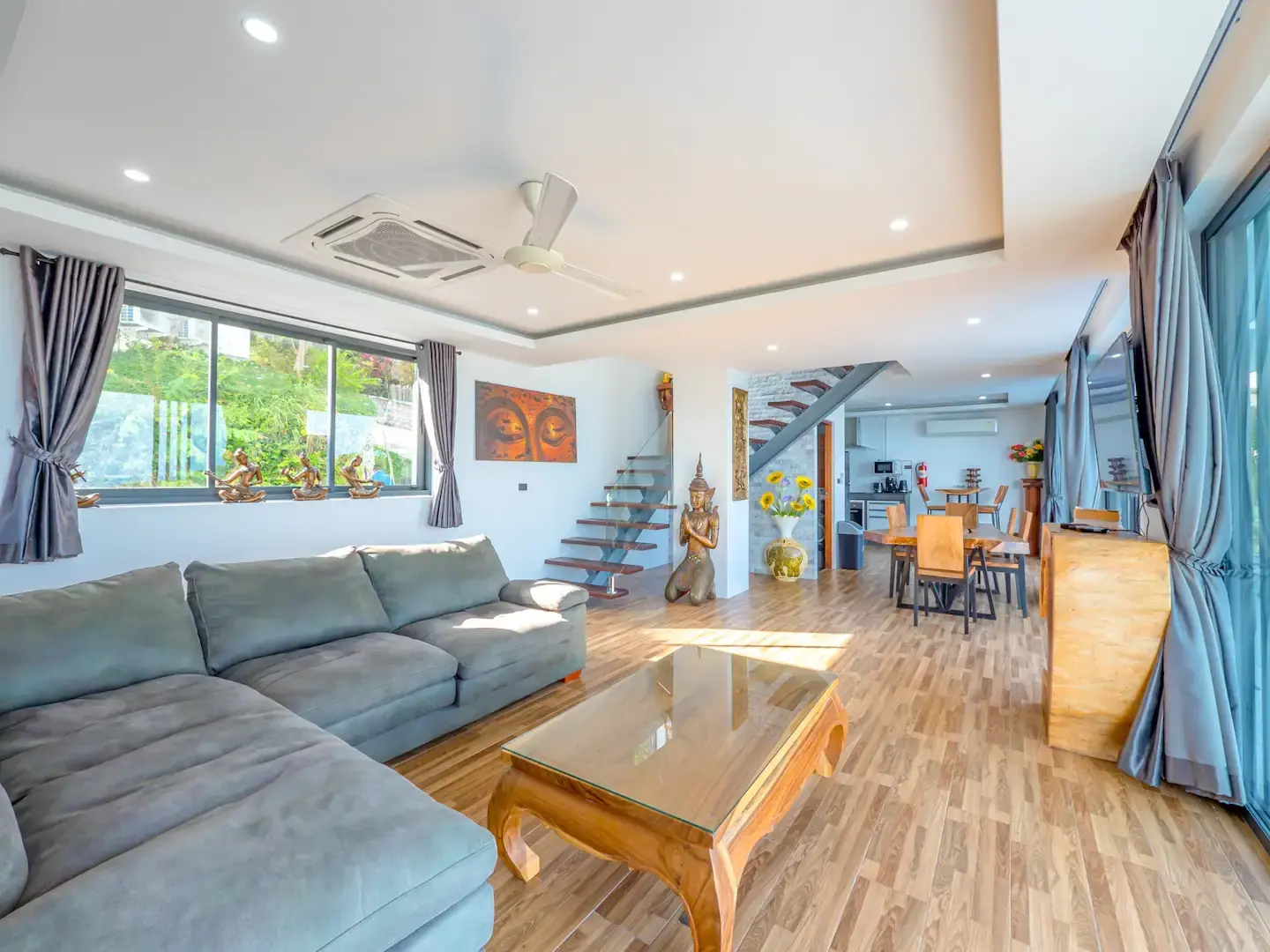 "Freehold Sea View Villas: Spacious Living in Lamai, Koh Samui"