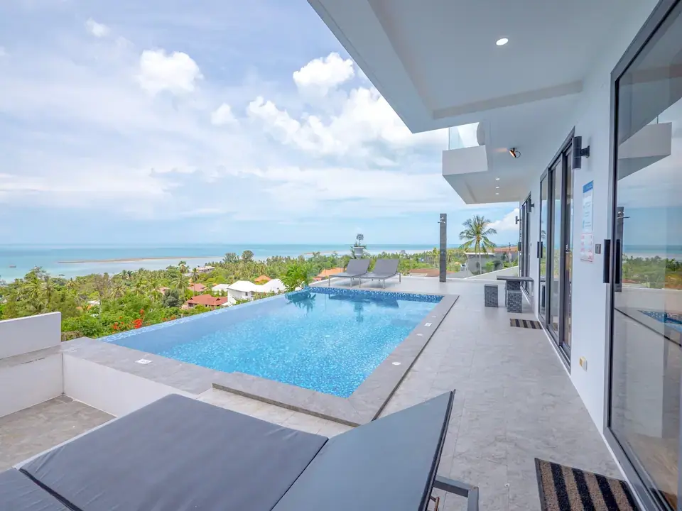 "Villas en pleine propriété avec vue sur la mer : Espaces de vie spacieux à Lamai, Koh Samui"