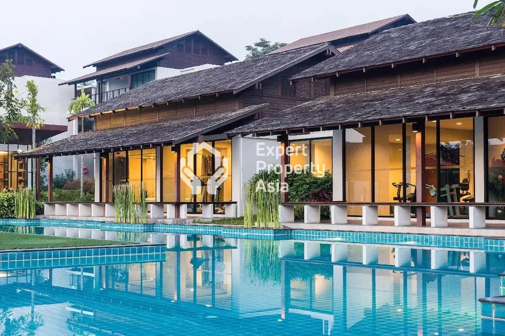 "Opportunité d'Investissement Privilégiée : Resort en Pleine Propriété de 99 Chambres à Choengmon, Koh Samui"