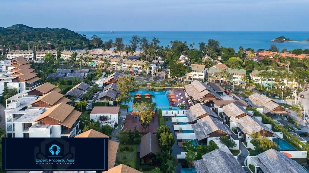 "Opportunité d'Investissement Privilégiée : Resort en Pleine Propriété de 99 Chambres à Choengmon, Koh Samui"