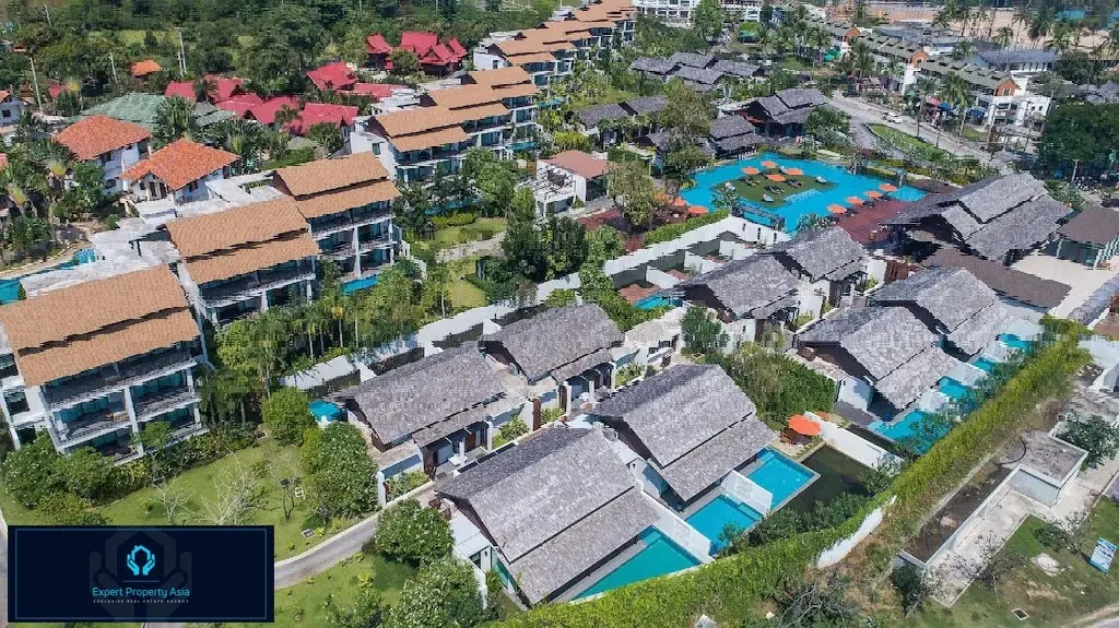 "Opportunité d'Investissement Privilégiée : Resort en Pleine Propriété de 99 Chambres à Choengmon, Koh Samui"