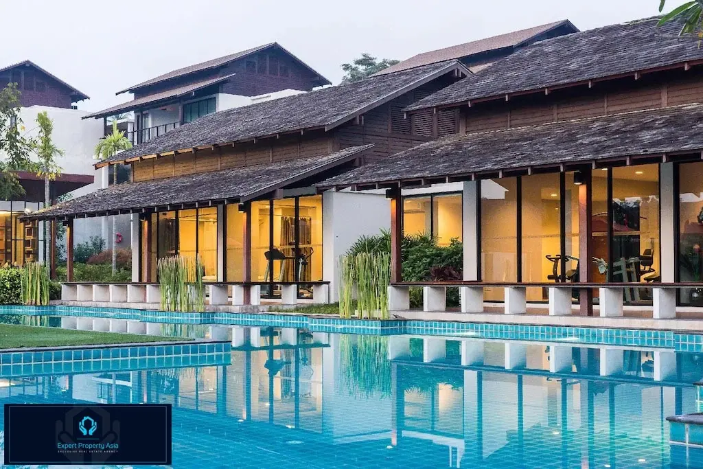 "Opportunité d'Investissement Privilégiée : Resort en Pleine Propriété de 99 Chambres à Choengmon, Koh Samui"