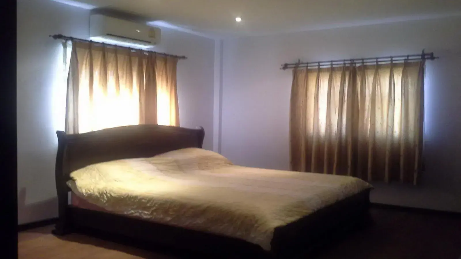 บ้านให้เช่าในสภาพดี 3 ห้องนอน 2 ห้องน้ำ วางขายแล้ว ตำบลหนองบัว อุดรธานี