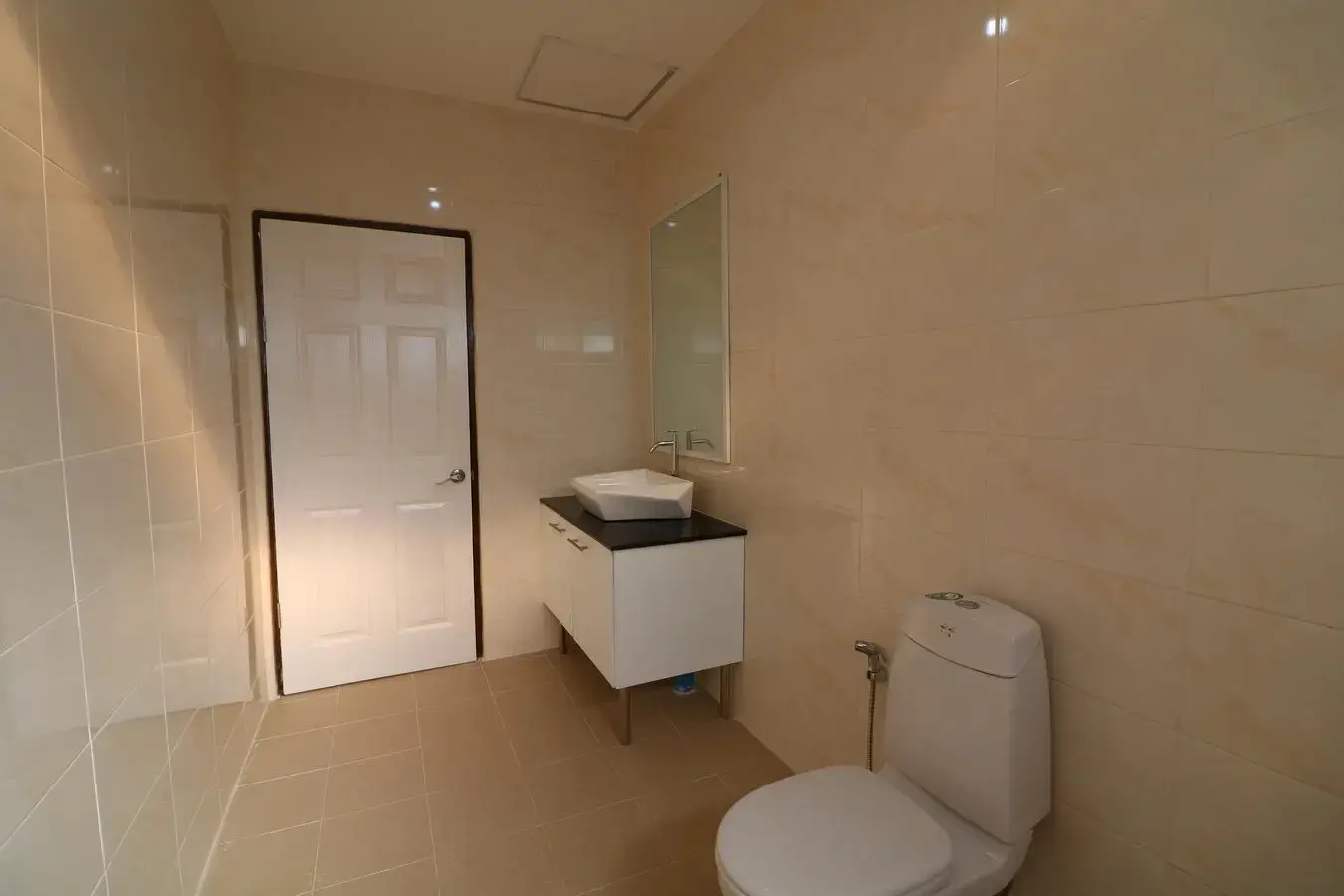 บ้านให้เช่า 4 ห้องนอน 3 ห้องน้ำ พร้อมขายในหมู่ม่อน อุดรธานี ประเทศไทย