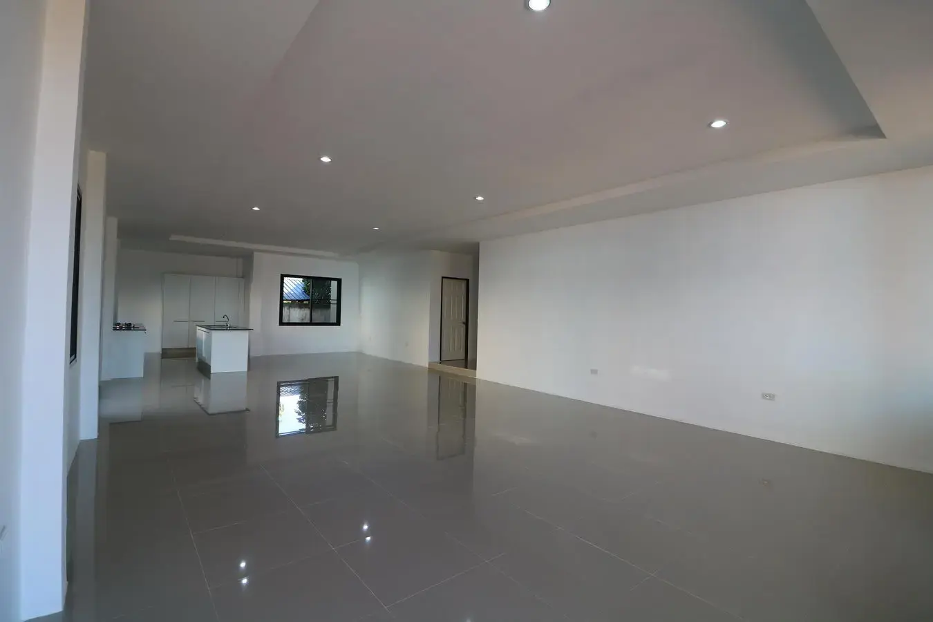 บ้านให้เช่า 4 ห้องนอน 3 ห้องน้ำ พร้อมขายในหมู่ม่อน อุดรธานี ประเทศไทย