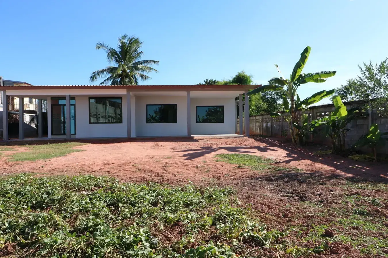 บ้านให้เช่า 4 ห้องนอน 3 ห้องน้ำ พร้อมขายในหมู่ม่อน อุดรธานี ประเทศไทย