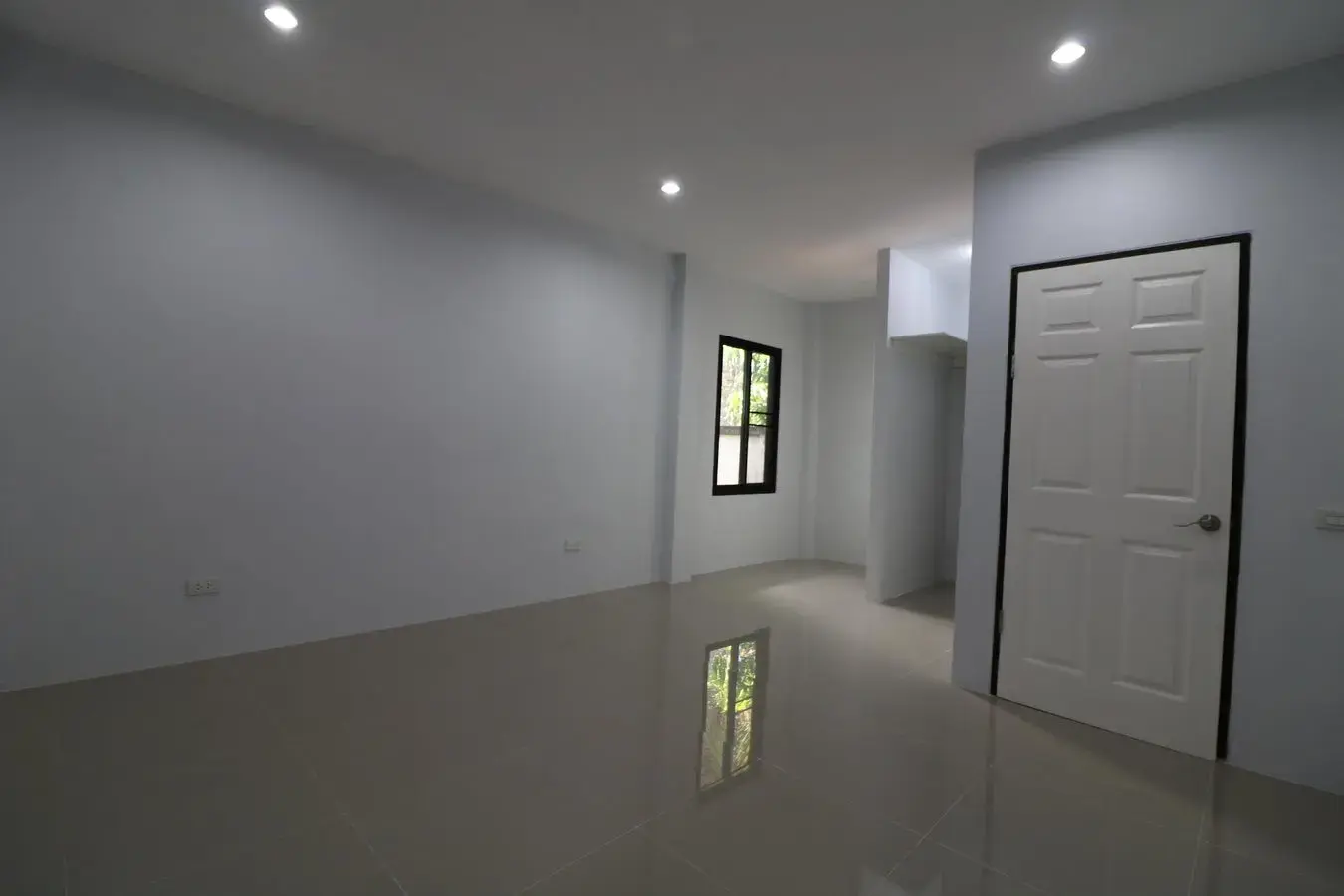 บ้านให้เช่า 4 ห้องนอน 3 ห้องน้ำ พร้อมขายในหมู่ม่อน อุดรธานี ประเทศไทย